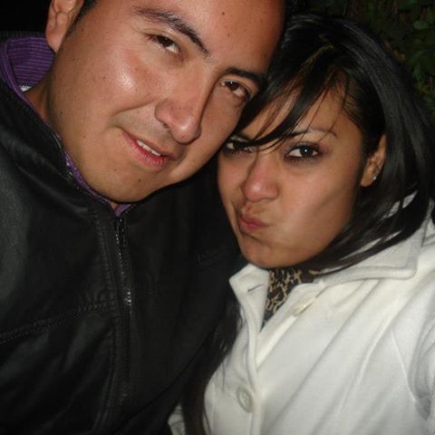 Presuman a su prometido!! - 1