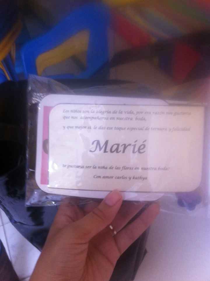 Entrega de invitaciones a mis primeras pajes - 2
