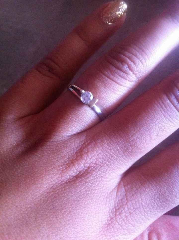 ¿Ya presumiste tu anillo de compromiso? - 2