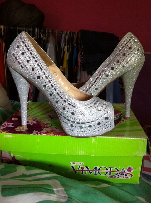 ¿Te gustan los zapatos con pedrería? - 2