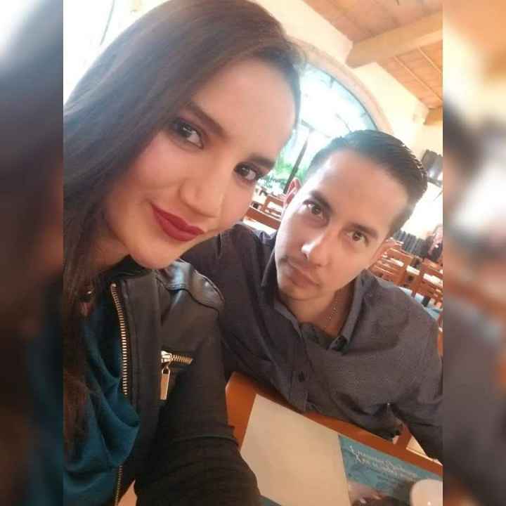 Reto con regalo: Sube una foto con tu pareja🎁 - 1