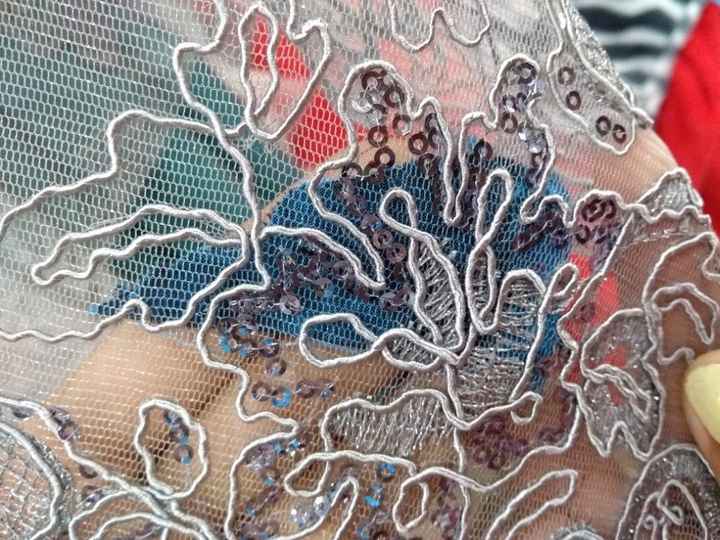 color del vestido de las damas ( Propuesta de encaje)