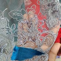 color del vestido de las damas ( Propuesta de encaje)