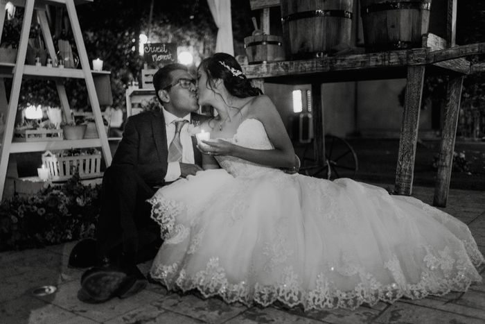 Fotos de novios en el suelo 5