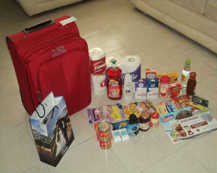  Y la despensa contiene