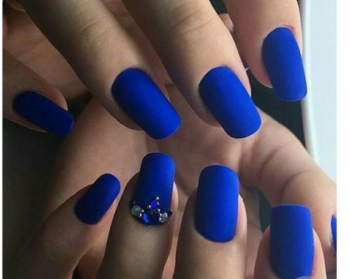 Uñas azules , se atreverían? 6