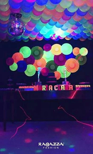 Despedida de soltera neon - 7