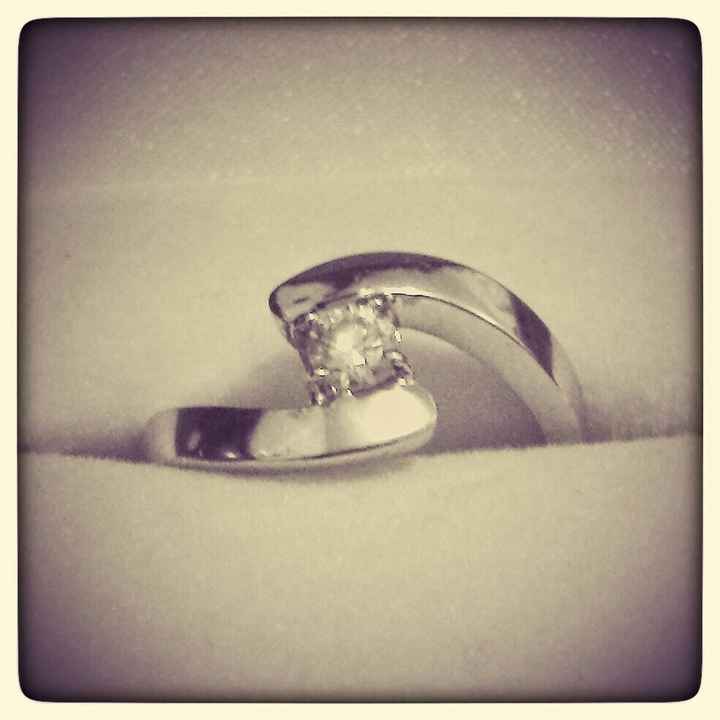 Mi anillo de compromiso - 1