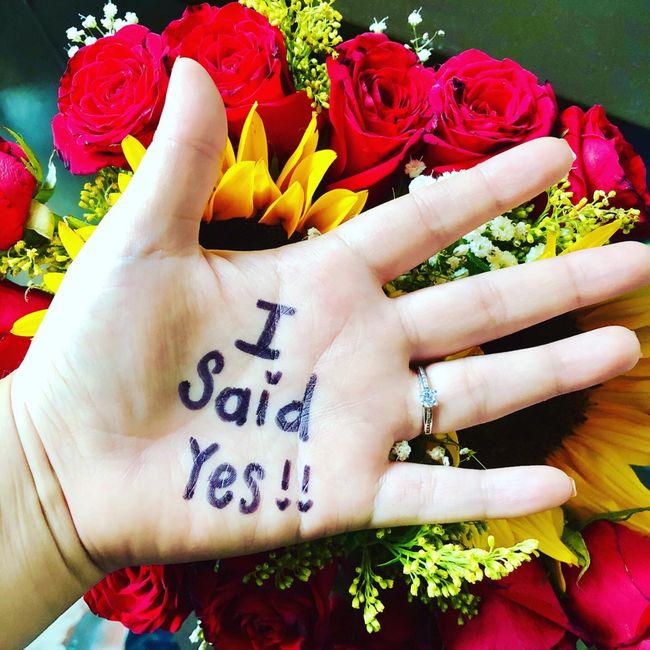 ¡Comparte una foto de tu anillo de compromiso! 😍💍 23