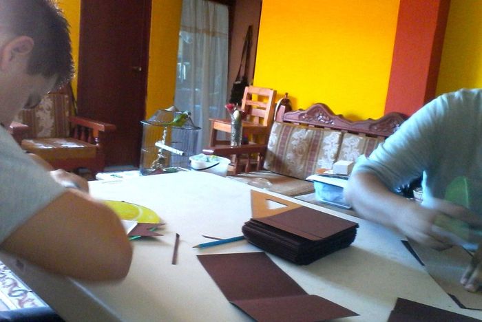 Haciendo las invitaciones