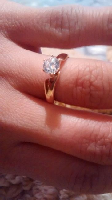 Llegó el momento de mostrar tu anillo a la Comu 💍 - 1