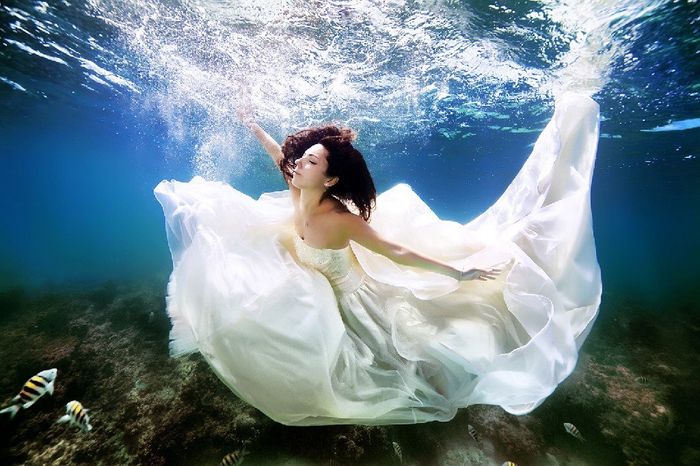 Trash the dress bajo el agua 💦💦 - 7