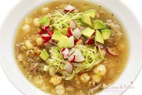 Mi platillo máster chef- pozole blanco 🤤 - 1