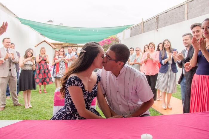 Puede besar a la novia