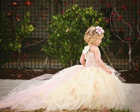 Flower girl... - 1