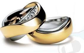 yo quiero estas argollas para mi boda =)