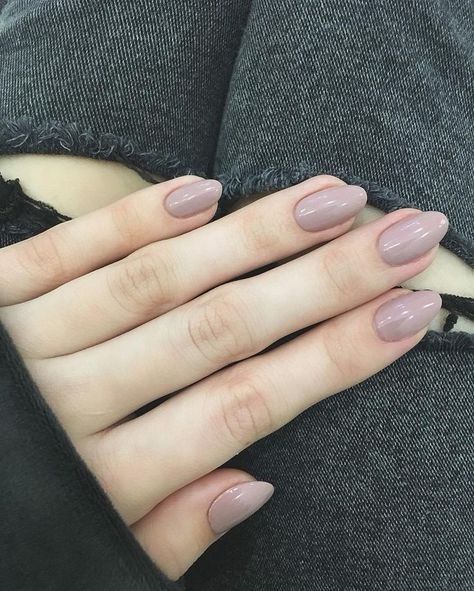 Uñas tono nude 62