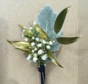 boutonniere baby's breath 4