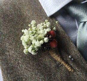boutonniere baby's breath 7