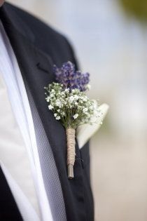 boutonniere lavanda 40
