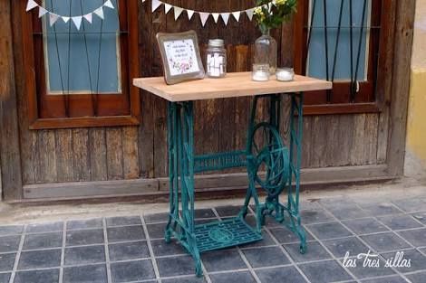 Máquina de coser antigua como decoracion 5