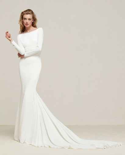 Vestido de novia minimalista 43