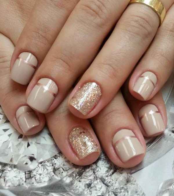 Uñas tono nude 1
