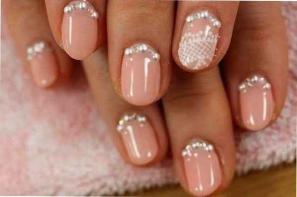 Uñas tono nude 19