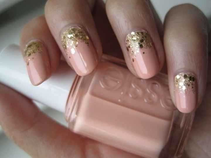 Uñas tono nude 58