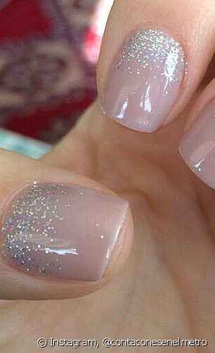 Uñas tono nude 67