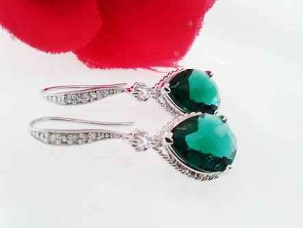  Aretes para novia inspiración esmeralda - 4