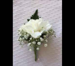 boutonniere baby's breath 8