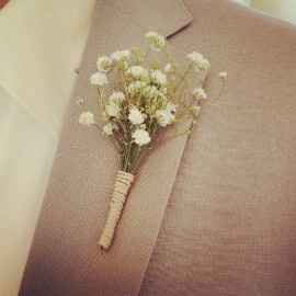 boutonniere baby's breath 10