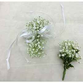 boutonniere baby's breath 17