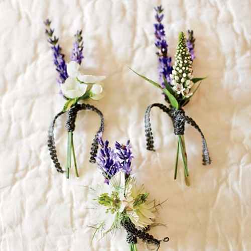 boutonniere lavanda 27
