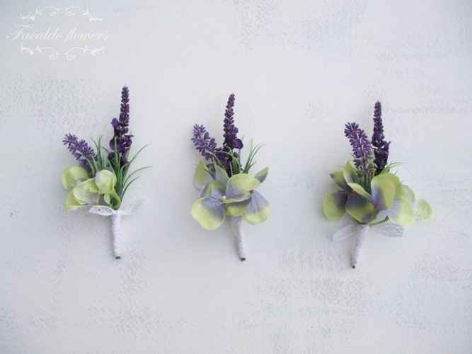 boutonniere lavanda 35