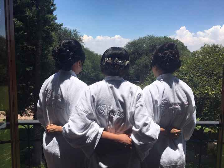 batas con mi mami y hermana