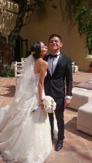 mi hermanito en el lugar donde sería el cocktail