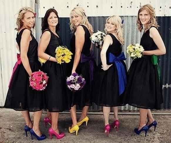 Damas de honor. ¿vestidos iguales o diferentes? - 1