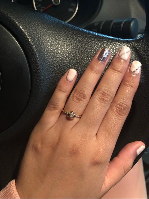 Mis uñas para el día b 8