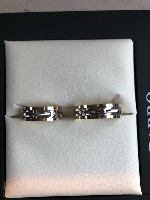 Presuman sus argollas ❤️ 11