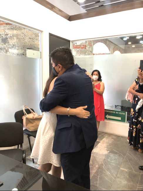 Margeli reta a los novios de la comunidad a subir una foto en un momento que para ustedes es muy especial ❤️ 3