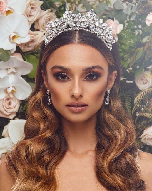 Peinado con tiara 👸 20