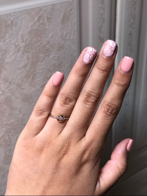¿Qué tipo de manicura prefieres para ese gran día?👰💅 12