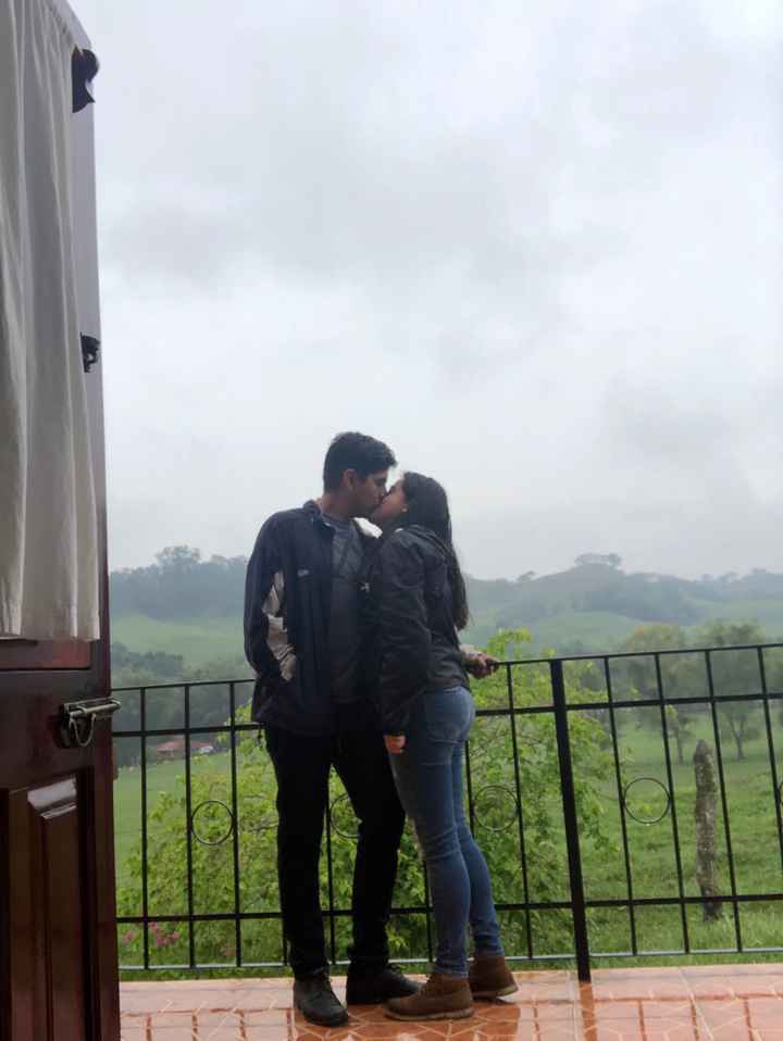 Muestren su beso favorito con su Fm/esposo - 1
