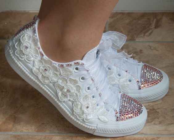 El novio es casi del tamaño de la novia!!! Que zapatillas usar? - 9