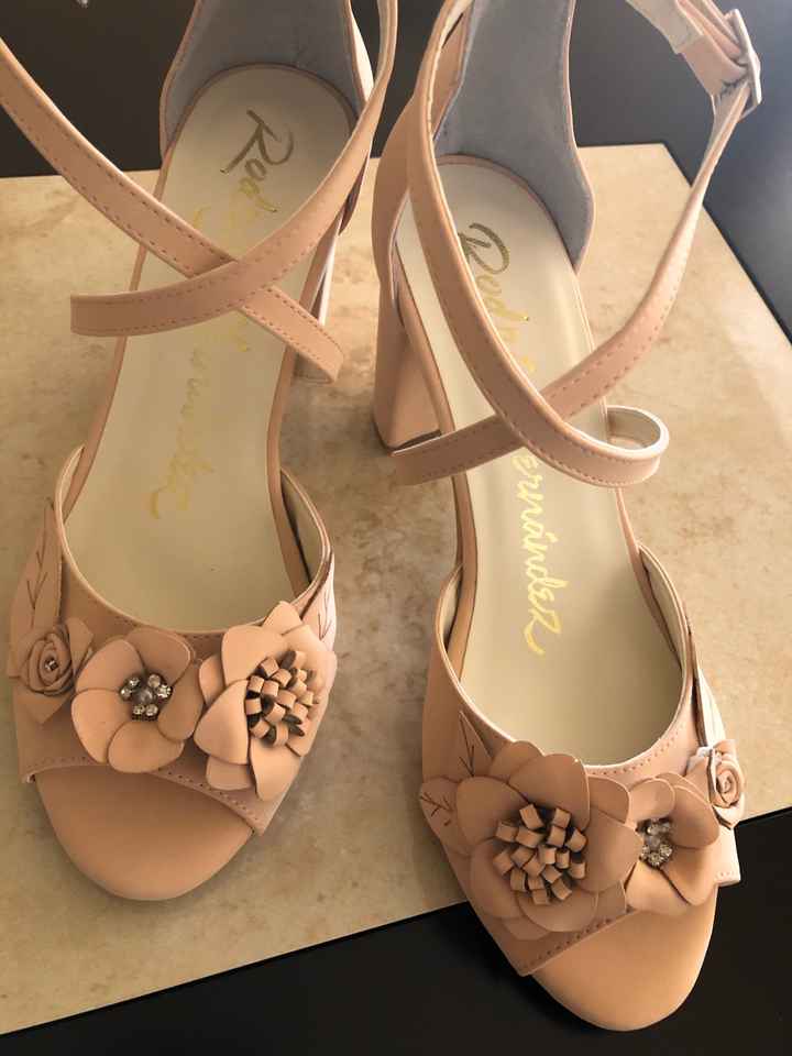 En busca de mis Zapatillas 🙈 - 2