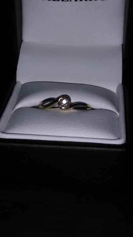 MI HERMOSO ANILLO