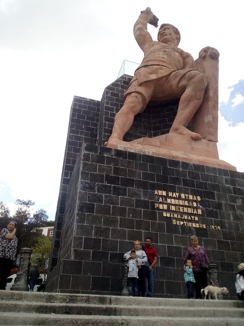 Nuestra pequeña luna de miel provisional jajajaja - 7