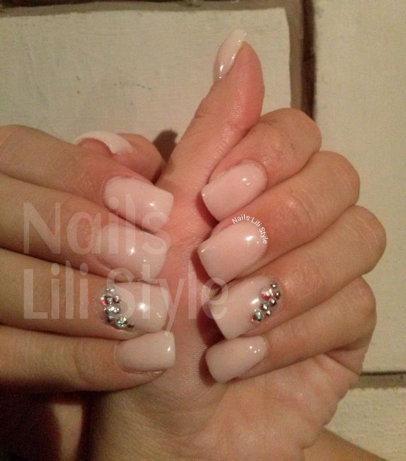 Cómo fue o será tu manicura? - 1